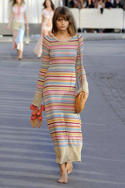 Look 8